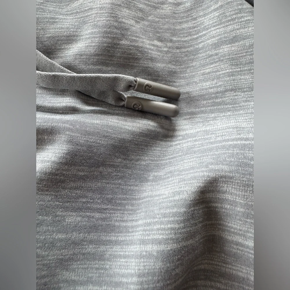 Lululemon T.H.E. Short 9" Linerless Men’s Shorts - Picture 8 of 10